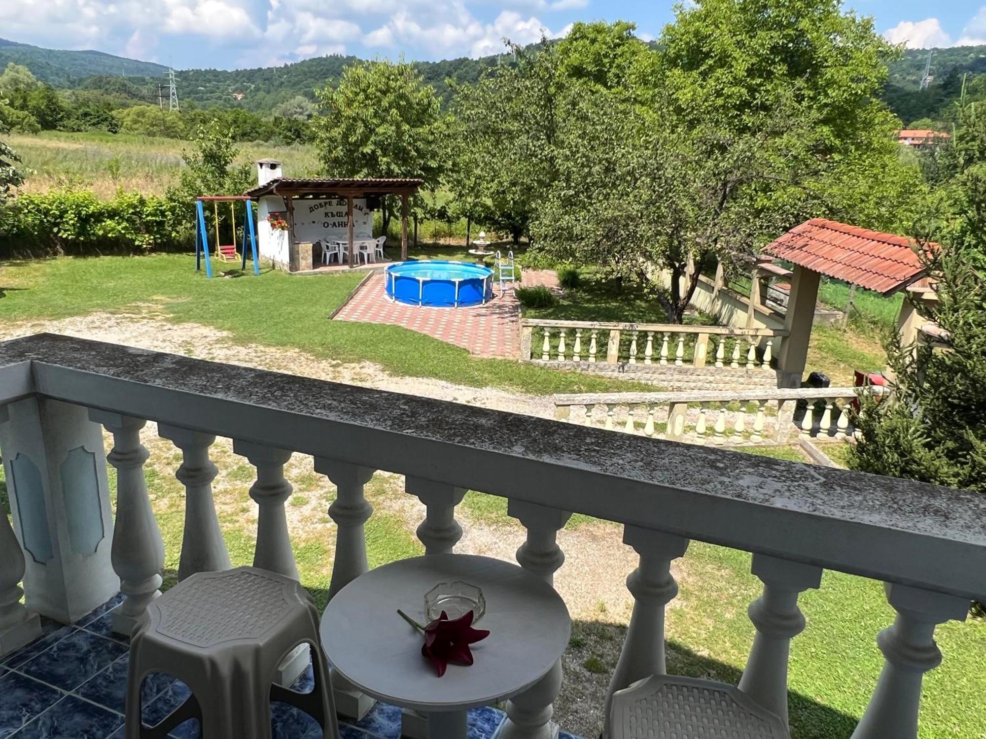Vacation Home Yoanna 特里亚夫纳 外观 照片